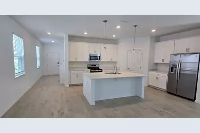 1848 Shadow Box Bend, Saint Cloud, FL 34771 - Photo 5