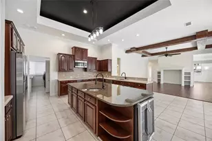 1233 Vista Hills Dr, Lakeland, FL 33813 - Photo 11