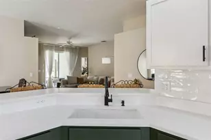 836 Sussex Dr, Davenport, FL 33896 - Photo 13