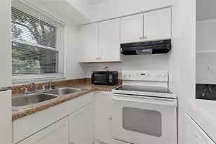 810 Oregon Ave, Saint Cloud, FL 34769 - Photo 11