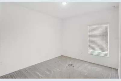 649 Campo Lane, Davenport, FL 33837 - Photo 17