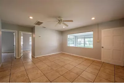 5136 Studio Drive, Zephyrhills, FL 33542 - Photo 31