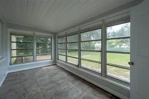 5136 Studio Dr, Zephyrhills, FL 33542 - Photo 3