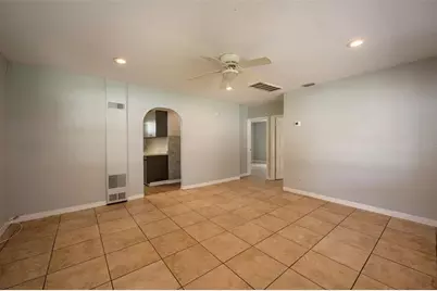 5136 Studio Drive, Zephyrhills, FL 33542 - Photo 33