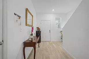 879 Grandin St, Davenport, FL 33837 - Photo 5