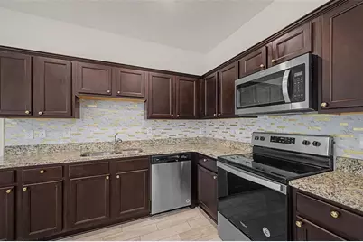 879 Grandin Street, Davenport, FL 33837 - Photo 7