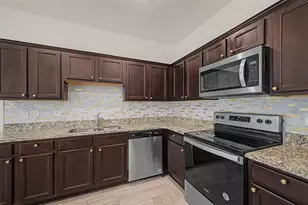 879 Grandin St, Davenport, FL 33837 - Photo 7