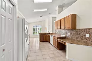 409 Royal Palm Dr, Davenport, FL 33837 - Photo 27