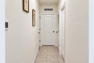 2746 Reddish Egret Bend, Saint Cloud, FL 34773 - Photo 5