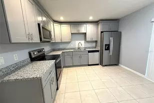 546 Pigeon Cir, Orlando, FL 32825 - Photo 5