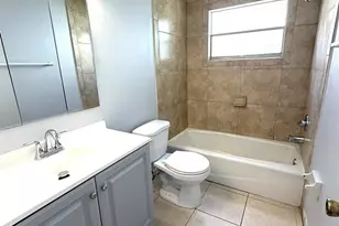546 Pigeon Cir, Orlando, FL 32825 - Photo 13