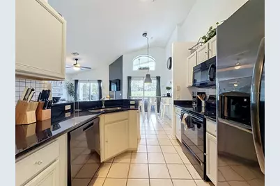 1523 Gulf Vue Dr, Haines City, FL 33844 - Photo 19