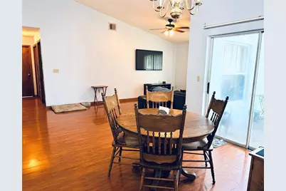 801 Chris Court, Saint Cloud, FL 34769 - Photo 5