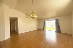 5209 Broken Arrow Dr, Kissimmee, FL 34746 - Photo 9