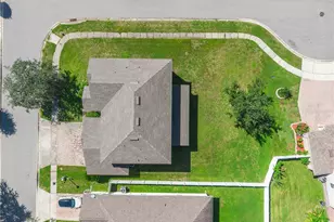 2887 Sweetspire Cir, Kissimmee, FL 34746 - Photo 51