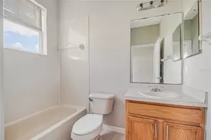 2887 Sweetspire Cir, Kissimmee, FL 34746 - Photo 23