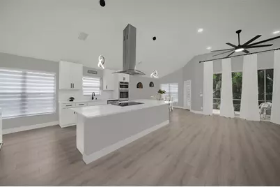 4432 Deer Trail Boulevard, Sarasota, FL 34238 - Photo 5