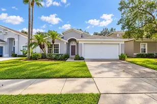 425 Castlemain Cir, Davenport, FL 33897 - Photo 1