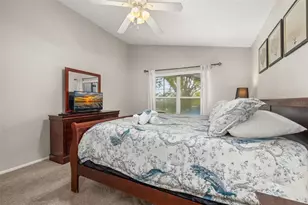 425 Castlemain Cir, Davenport, FL 33897 - Photo 19