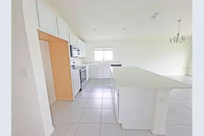 2894 Mosshire Circle, Saint Cloud, FL 34772 - Photo 9