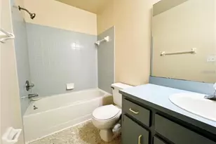 1336 Bramblewood Dr, Lakeland, FL 33811 - Photo 15