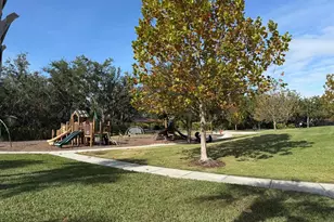 1895 Hickory Bluff Rd, Kissimmee, FL 34744 - Photo 21