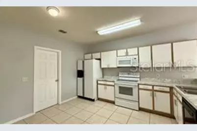 526 Maricopa Dr, Kissimmee, FL 34758 - Photo 3