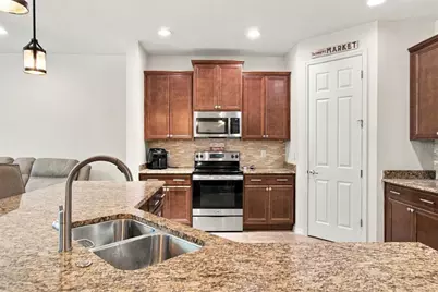 885 Pacific Ridge Road, Poinciana, FL 34759 - Photo 9