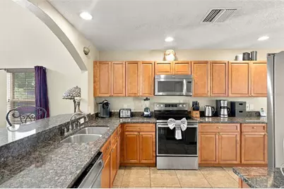 963 Lake Berkley Drive, Kissimmee, FL 34746 - Photo 11