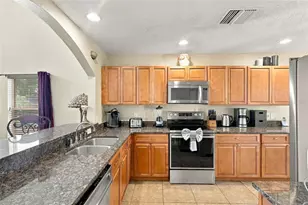 963 Lake Berkley Dr, Kissimmee, FL 34746 - Photo 11