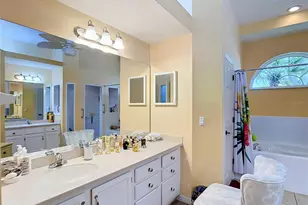 1216 Whitney Dr, Venice, FL 34292 - Photo 21