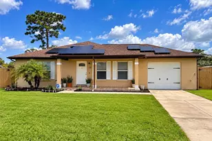 77 Harness Ln, Kissimmee, FL 34743 - Photo 1