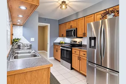 5838 Gibson Shores Drive, Lakeland, FL 33809 - Photo 7