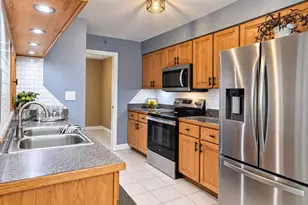 5838 Gibson Shores Dr, Lakeland, FL 33809 - Photo 7