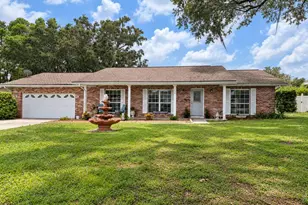 5838 Gibson Shores Dr, Lakeland, FL 33809 - Photo 1
