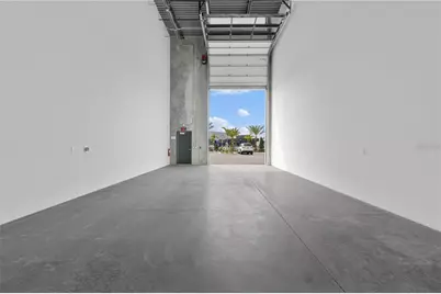 6500 Motor Enclave Way #506, Tampa, FL 33610 - Photo 9