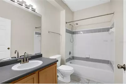 6412 Queens Borough Avenue #315, Orlando, FL 32835 - Photo 17