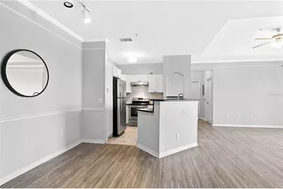 6412 Queens Borough Avenue #315, Orlando, FL 32835 - Photo 5