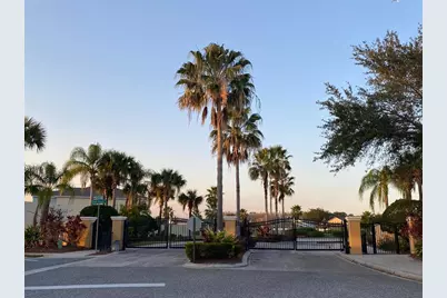 1308 S Beach Circle, Kissimmee, FL 34746 - Photo 29