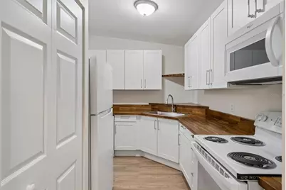 928 Vivian Terrace, Deltona, FL 32725 - Photo 11