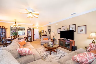 3184 Queen Alexandria Drive, Kissimmee, FL 34744 - Photo 9