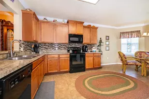 3184 Queen Alexandria Dr, Kissimmee, FL 34744 - Photo 3