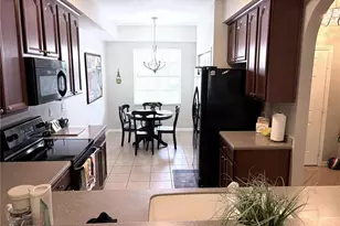 9422 Myrtle Creek Ln, Orlando, FL 32832 - Photo 7
