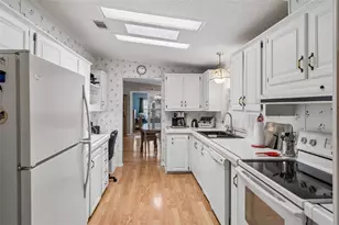 170 Joanne Dr, Davenport, FL 33897 - Photo 17
