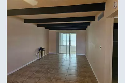 915 Club Circle, Lakeshore, FL 33854 - Photo 5