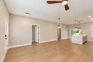 11038 N Frantz Ave, Dunnellon, FL 34434 - Photo 13
