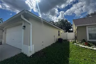 185 Thornbury Dr, Kissimmee, FL 34744 - Photo 17