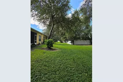 37611 Georgina Terrace, Zephyrhills, FL 33542 - Photo 27