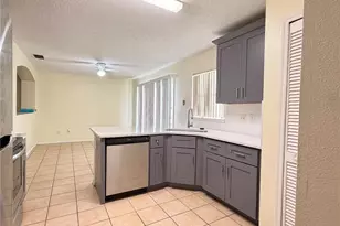 1510 Carey Glen Cir, Orlando, FL 32824 - Photo 9