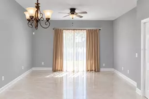 3019 Lake Jean Dr, Orlando, FL 32817 - Photo 3